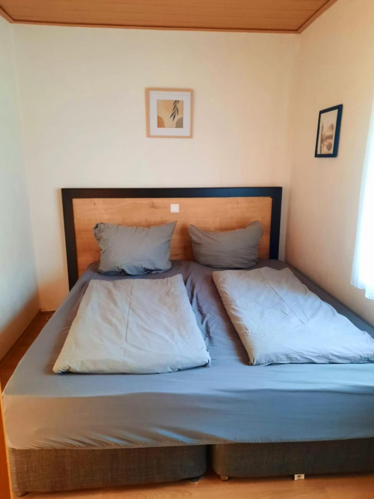 Burhave Gaestehaus 5 *